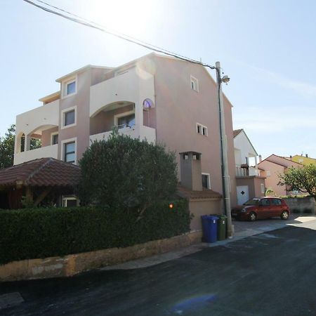 Apartments Lili Biograd Na Moru Buitenkant foto